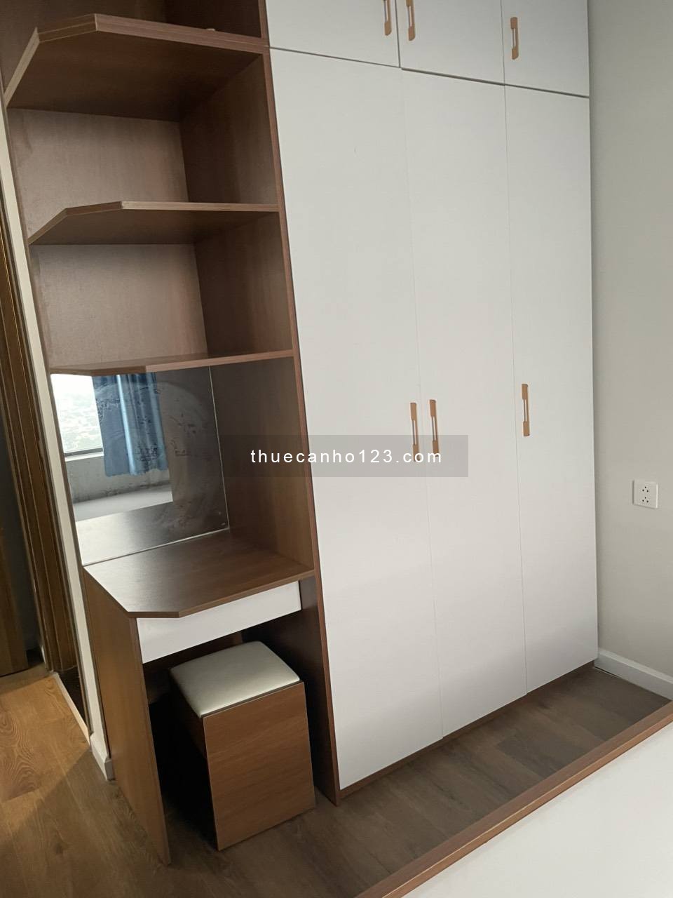 Cho thuê căn hộ 2PN2WC Opal Skyline Lái Thiêu, Bình Dương
