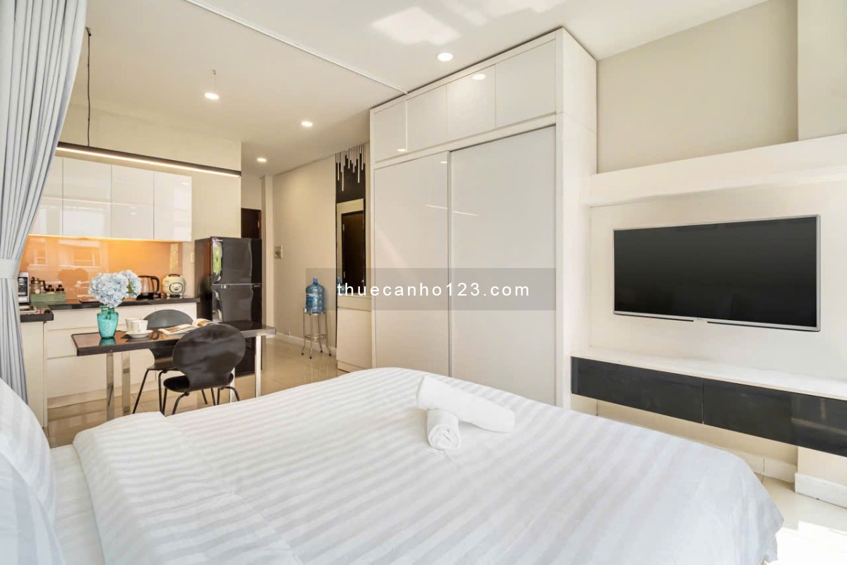 Căn Hộ Trung Tâm Đối Diện THE ADORA DYNASTY 40m2 Balcony/Cửa Sổ Gần Bùi Viện Chợ Bến Thành