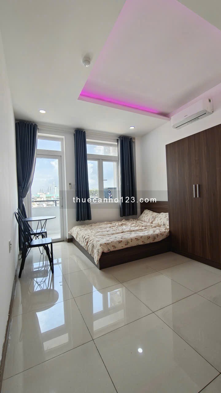 Căn hộ full nội thất Studio cửa sổ trời giáp Q4 , Q1 tại khu vực Quận 7