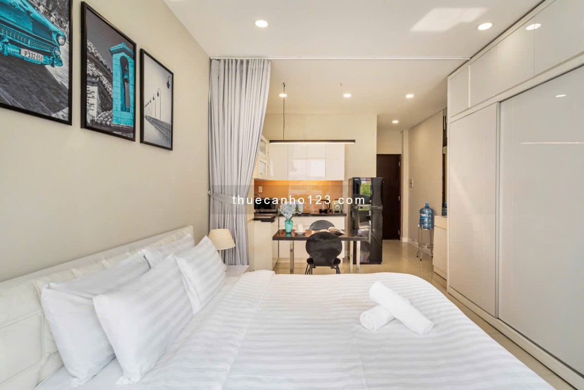 Căn Hộ Trung Tâm Đối Diện THE ADORA DYNASTY 40m2 Balcony/Cửa Sổ Gần Bùi Viện Chợ Bến Thành