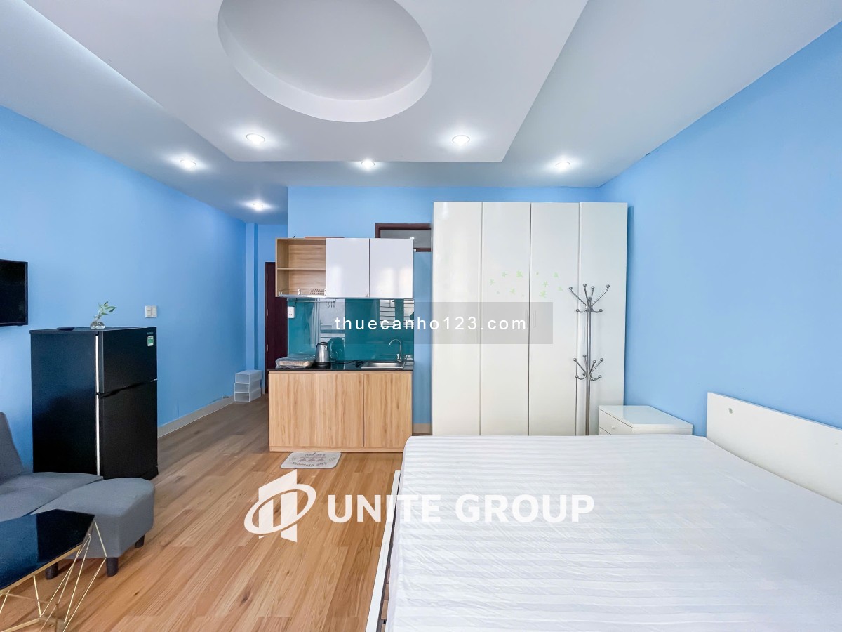 Căn hộ full nội thất Studio cửa sổ trời giáp Q4 , Q1 tại khu vực Quận 7