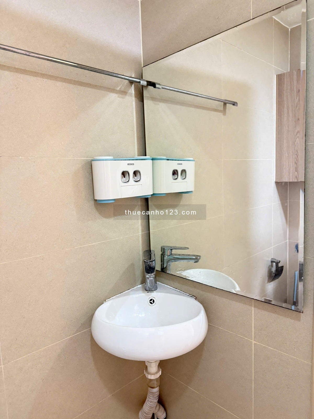 Cho thuê căn hộ Ríchtar 2PN giá 11 triệu