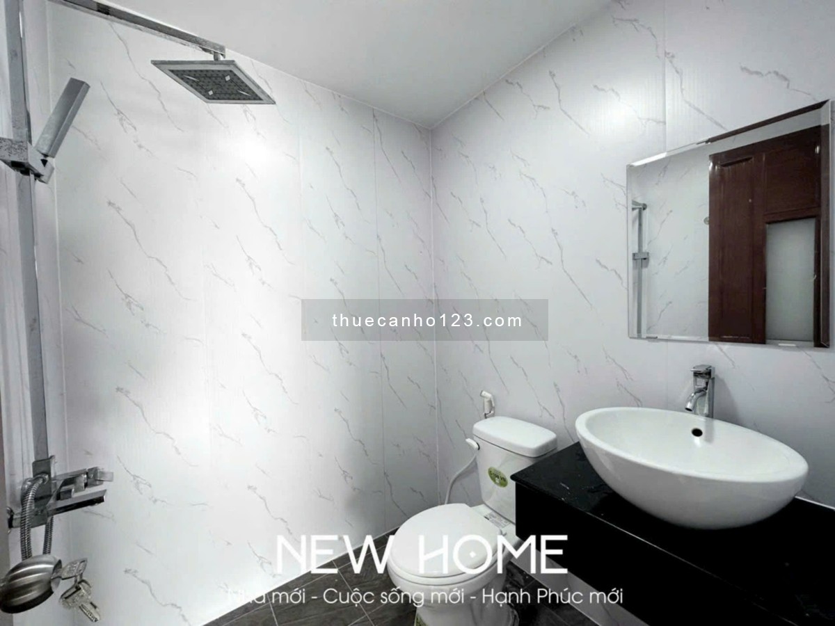 Căn hộ ban công Q10, giáp Q1- gần Đh UEH, Đh Văn Hiến, Đh Hoa Sen, 