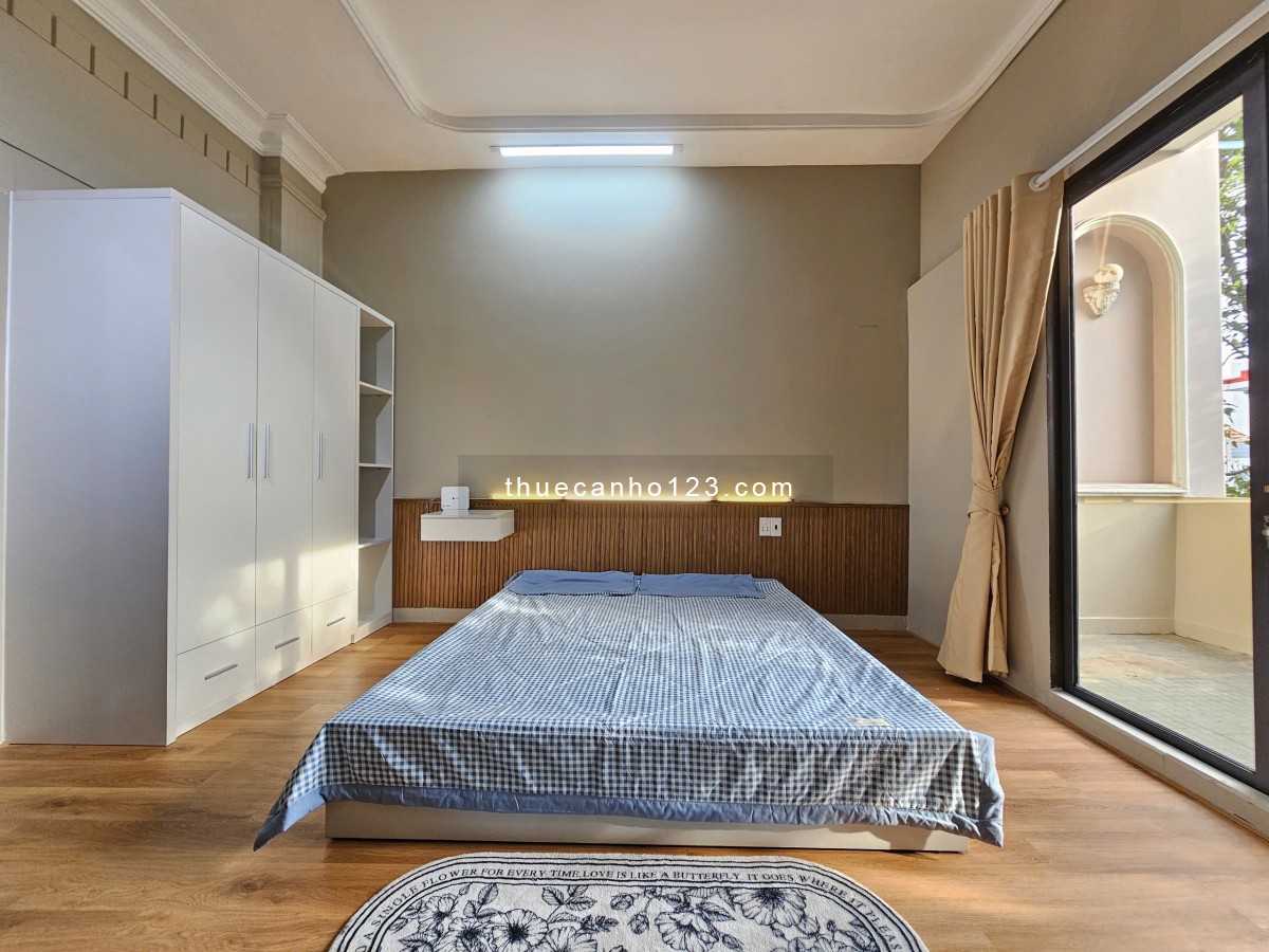 Căn hộ 1PN, ban công, tách bếp. Gần Đh Luật, Đh Nguyễn Tất Thành, cầu Ông Lãnh, cầu Calmette,...