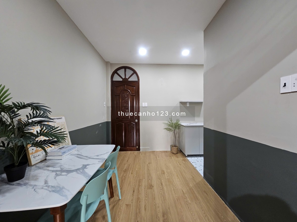 Căn hộ 1PN, ban công, tách bếp. Gần Đh Luật, Đh Nguyễn Tất Thành, cầu Ông Lãnh, cầu Calmette,...