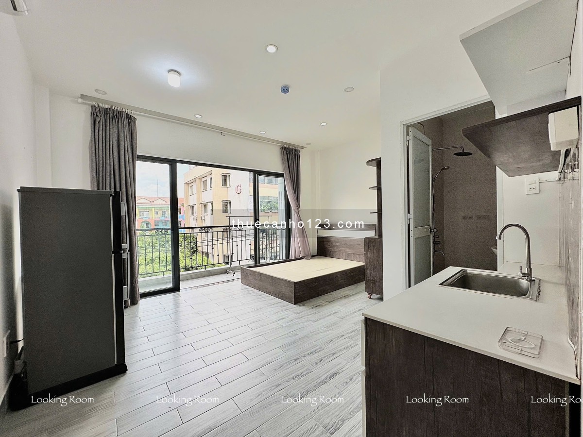 Cho thuê phòng có ban công, gần ngã tư Bảy Hiền – khu K300, nhà ga T3 – Tân Sơn Nhất, Tân Bình