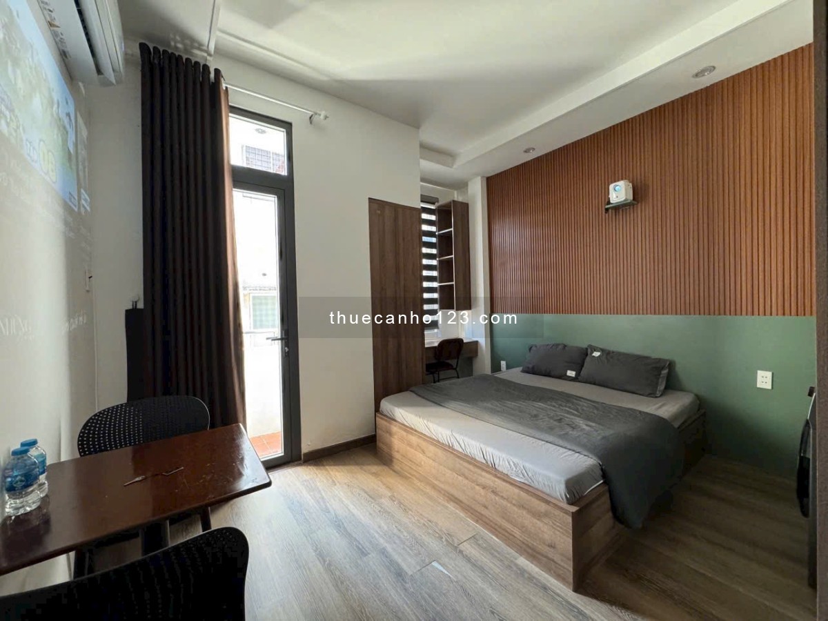 Thuê ngay studio 30m² nội thất cao cấp Bùi Đình Tuý Bình Thạnh gần Quận 1, Quận 3