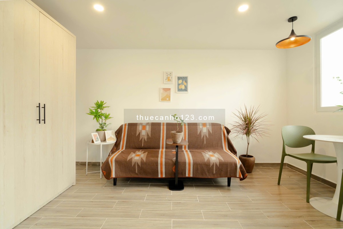 Bóc Seal Căn Hộ Ban Công Mới 100% Ngay Cạnh Vòng Xoay Điện Biên Phủ_Bờ Kè Hoàng Sa_Dakao_Quận 1