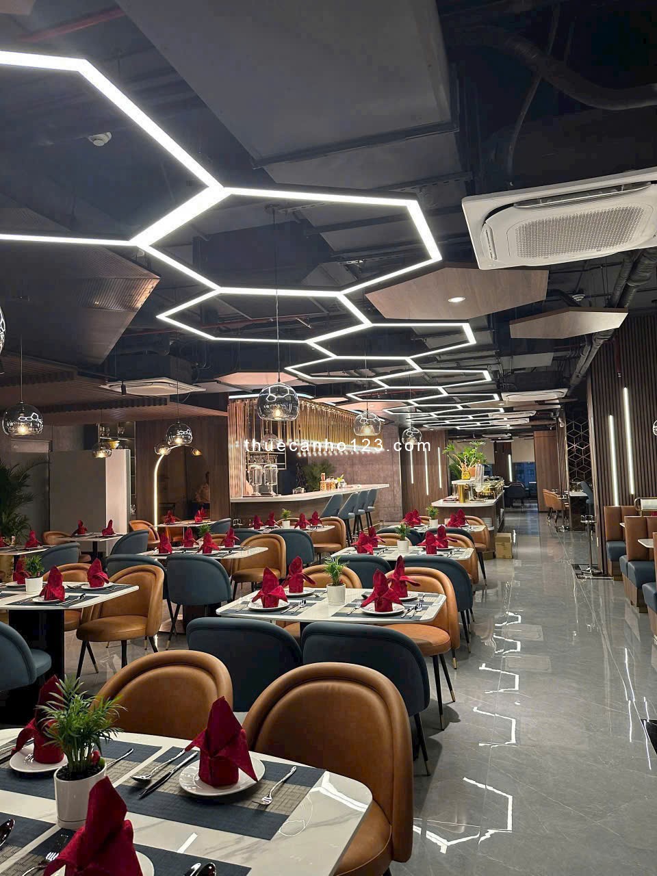 Khai Trương 2PN full NT Mới Keng Block Thương Mại Ngay Ga Metro ĐHQG HCM