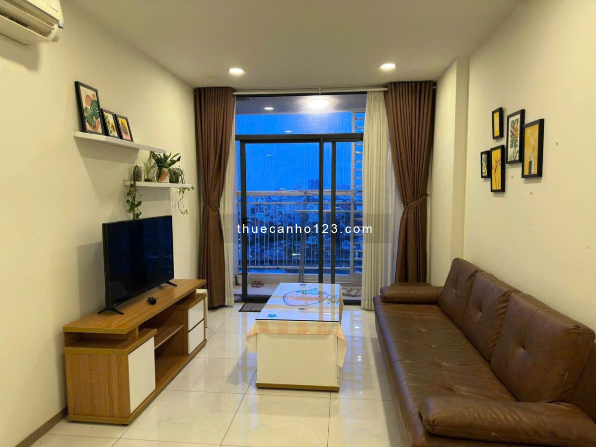 chung cư Carillon 3, 65m2, NTCB, 12triệu, ngay Hoàng Hoa Thám, TB