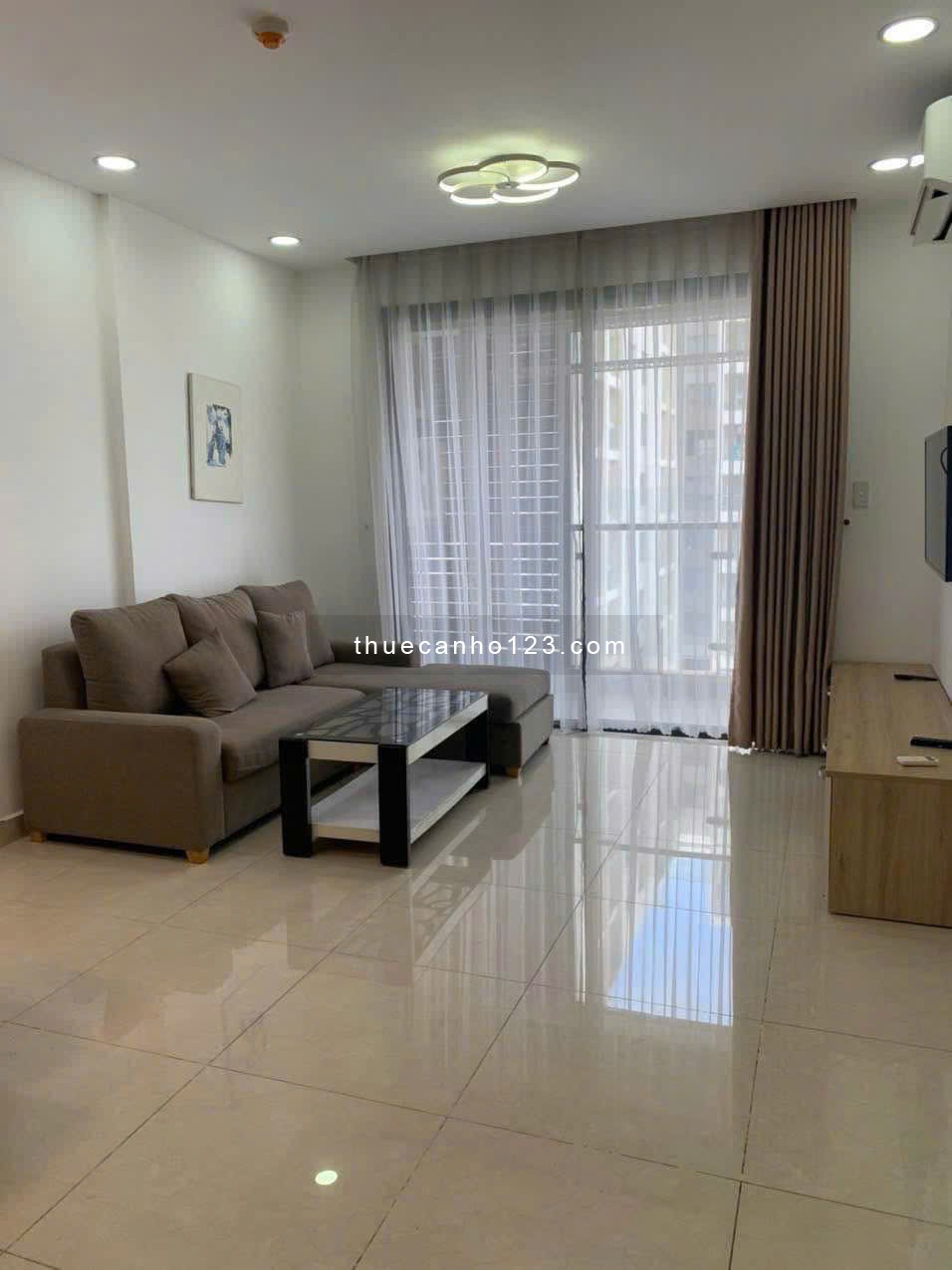 Chung cư Phú Thạnh, Nguyễn Sơn, TP: 3p ngủ, 110m2, ban công, 10tr5/tháng