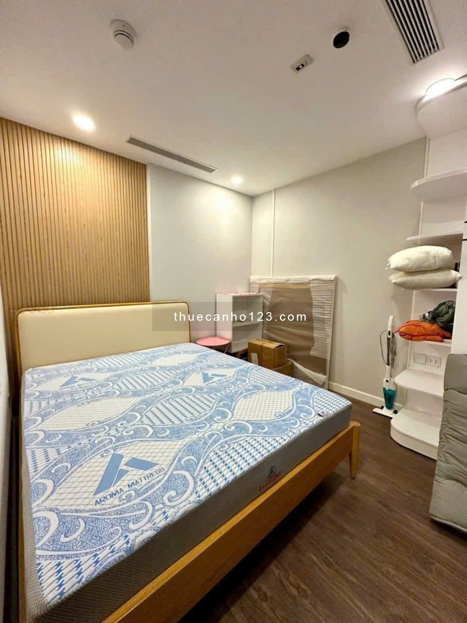 CCCC Hà Đô Centrosa, 3/2, Quận 10: 95m2, 3 phòng ngủ, NTCC, giá 23 triệu