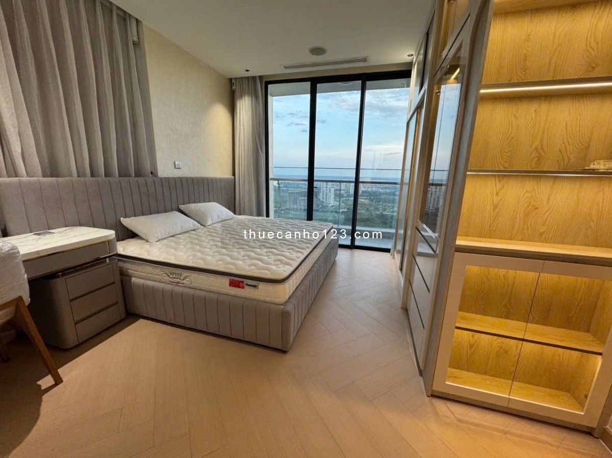 Cho thuê căn hộ 79m² – 2PN, 2WC – Vinhomes Golden River Ba Son