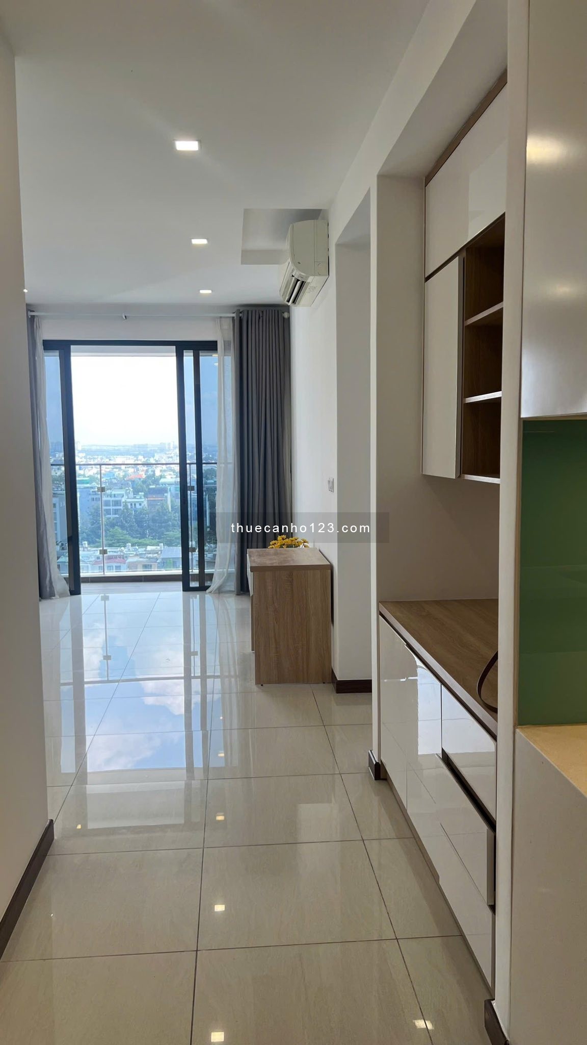 CHO THUÊ 2 phòng ngủ nhà có máy lạnh, rèm 17 triệu còn thương lượng