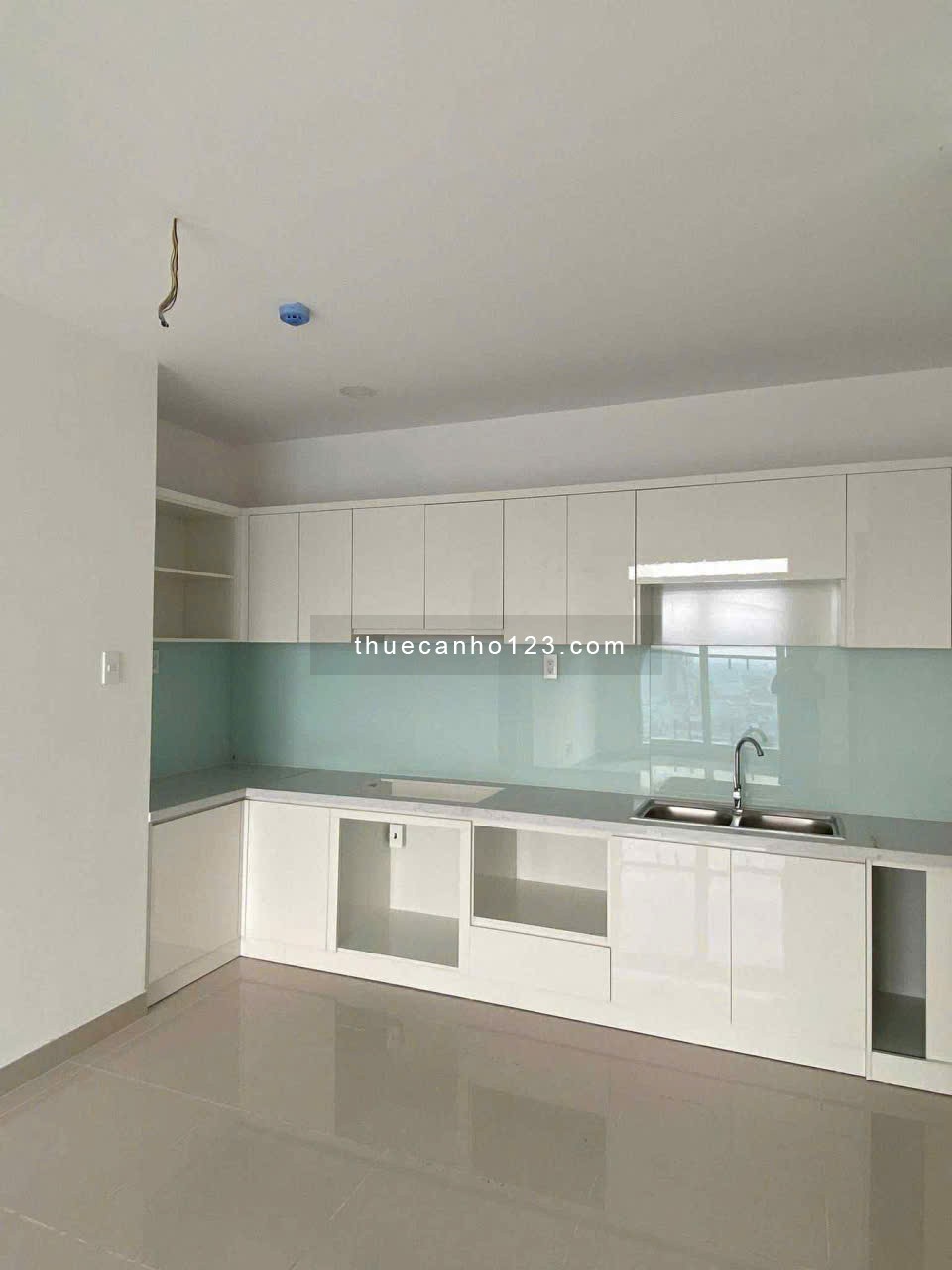 Căn 3p ngủ Carillon 5, Tân Phú giá 11tr/th ( không nội thất)