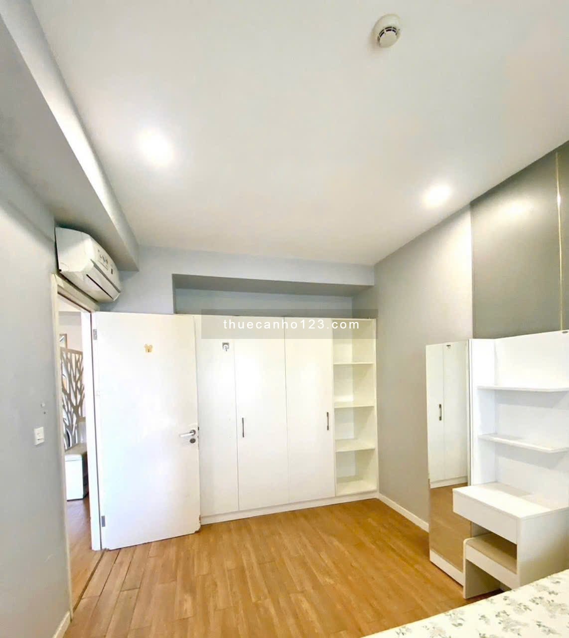 Cho thuê căn hộ Diamond Riverside – view đẹp, tiện nghi đầy đủ