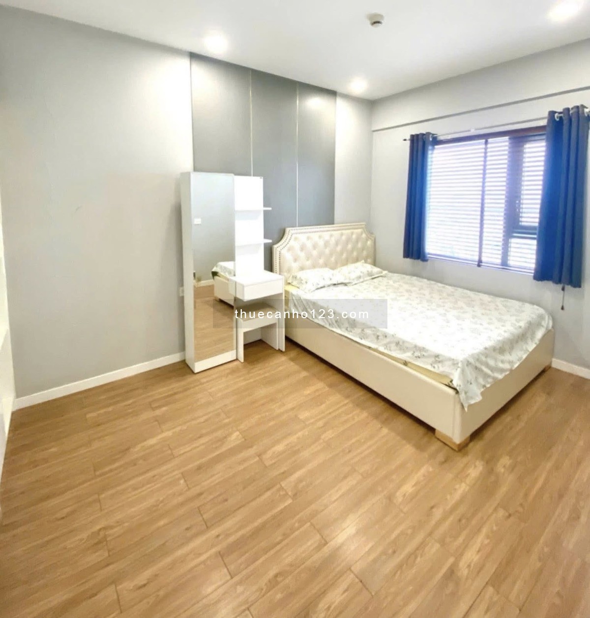 Cho thuê căn hộ Diamond Riverside – view đẹp, tiện nghi đầy đủ