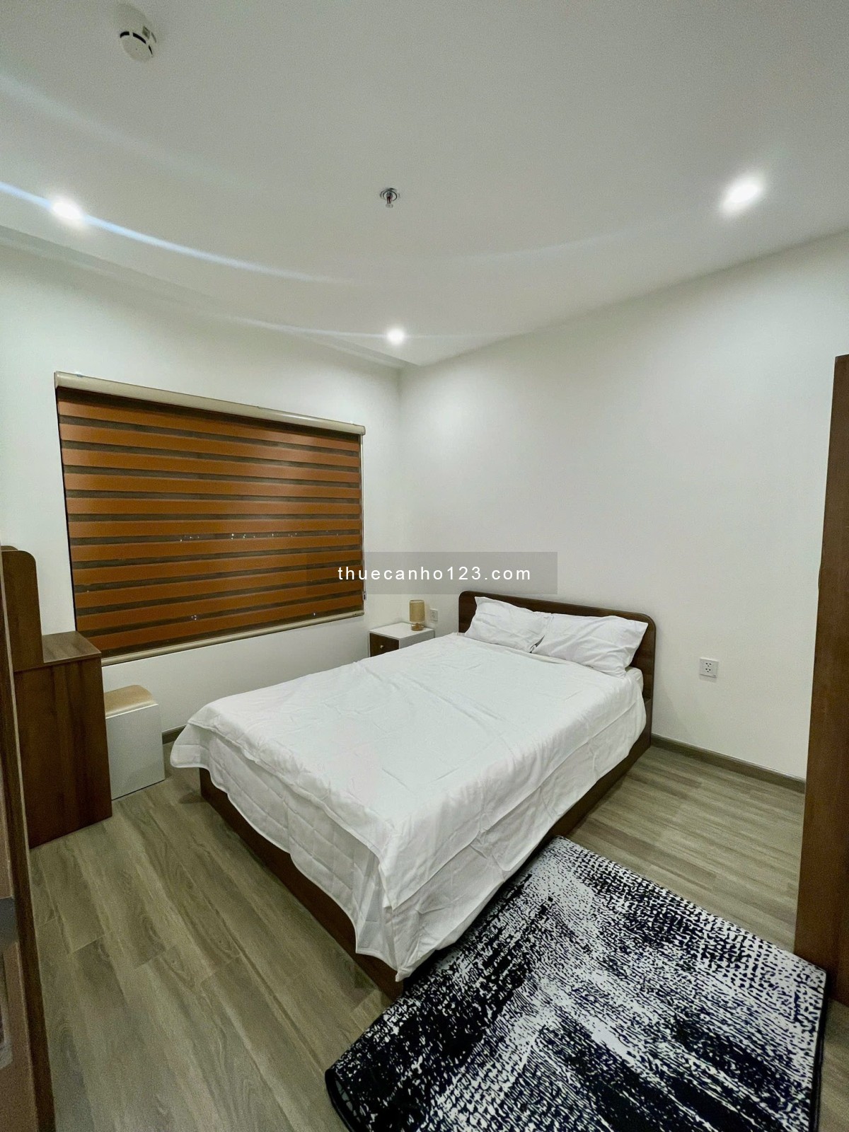 Cho thuê căn hộ BS8 – Vinhomes Grand Park, Quận 9