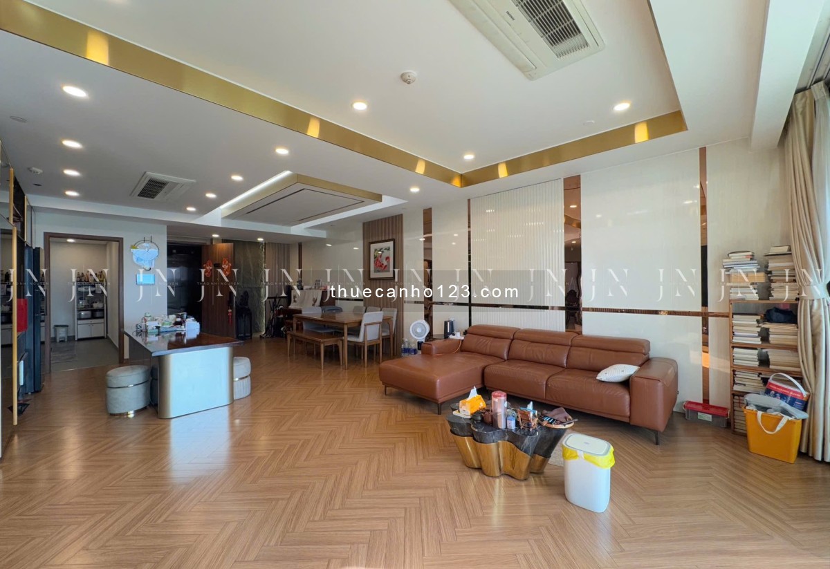 Cho thuê căn hộ góc 4PN The Galleria – Metropole