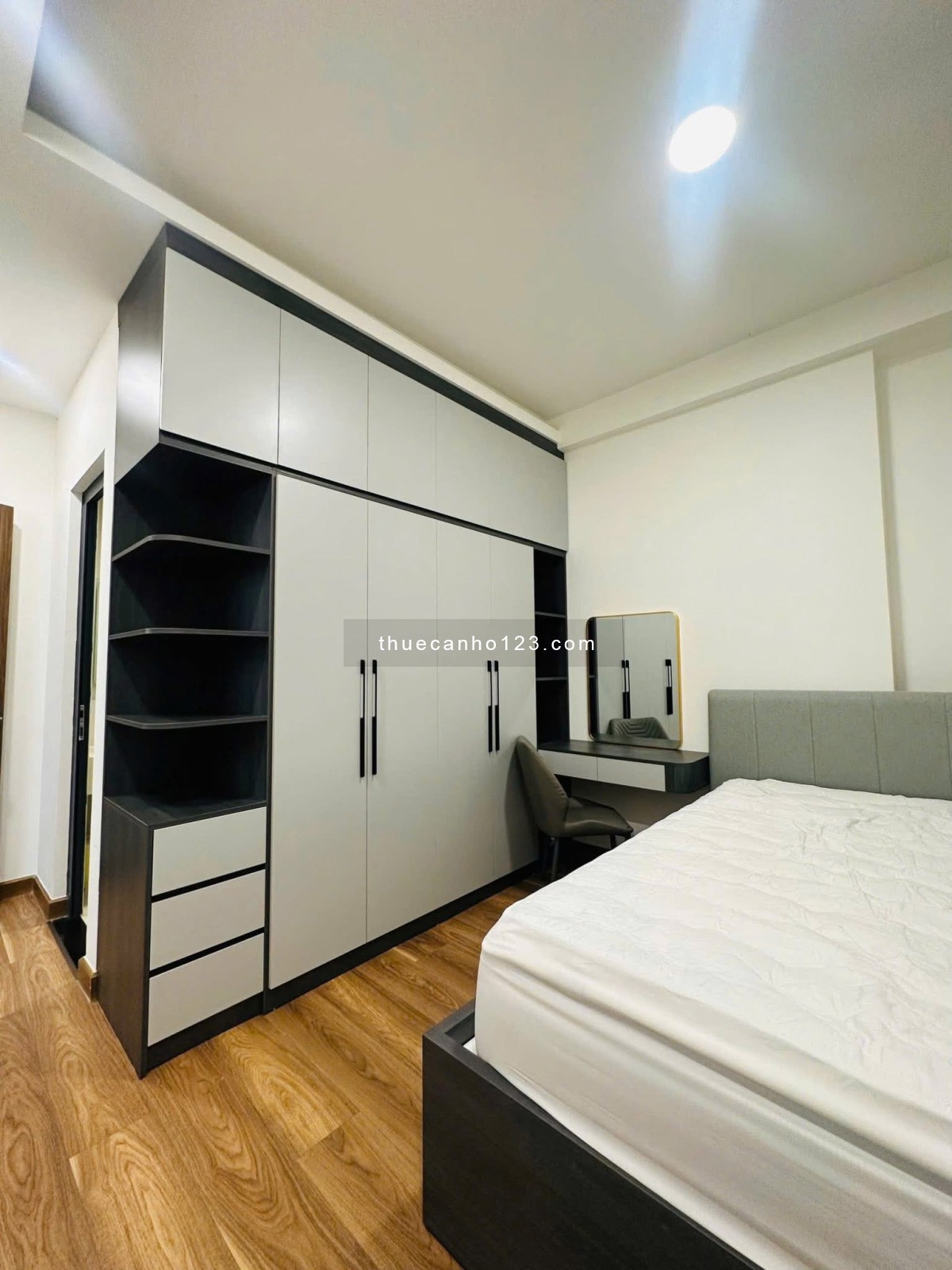 Cho thuê căn hộ full nội thất cao cấp quận 7 nhà mới 100% - giá chỉ 12tr