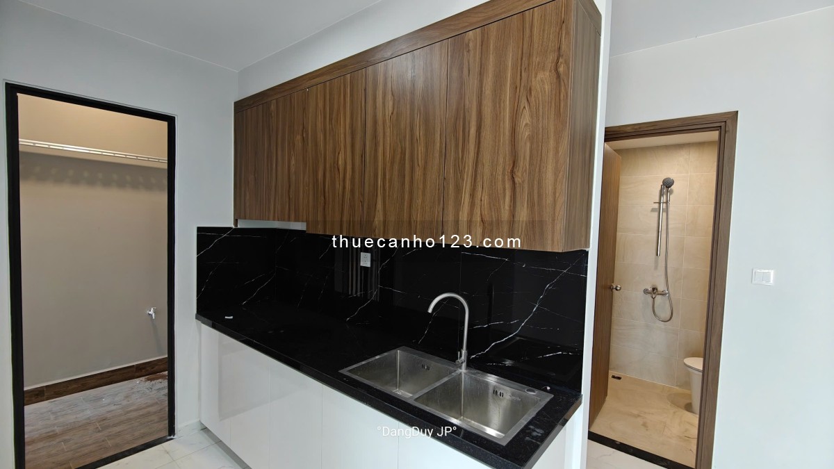 5 triệu có liền căn hộ 2 phòng ngủ, sạch sẽ, mát mẻ, có ban công