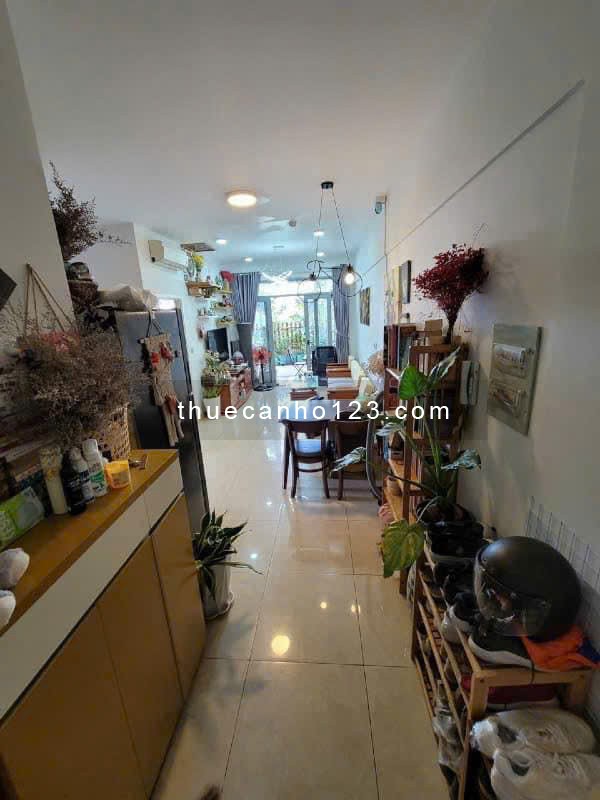 Chung cư SG Tower, Thoại Ngọc Hầu, TP: 2p ngủ, 80m2, 9tr, nội thất