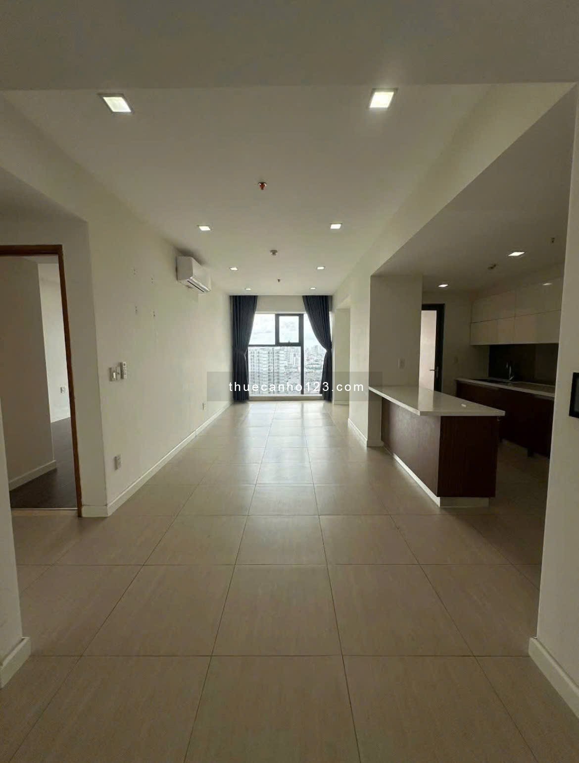 C/c Phú Thạnh, Nguyễn Sơn, TP: Căn Góc, Nhà mới 120m2, 3PN, 10tr5/th