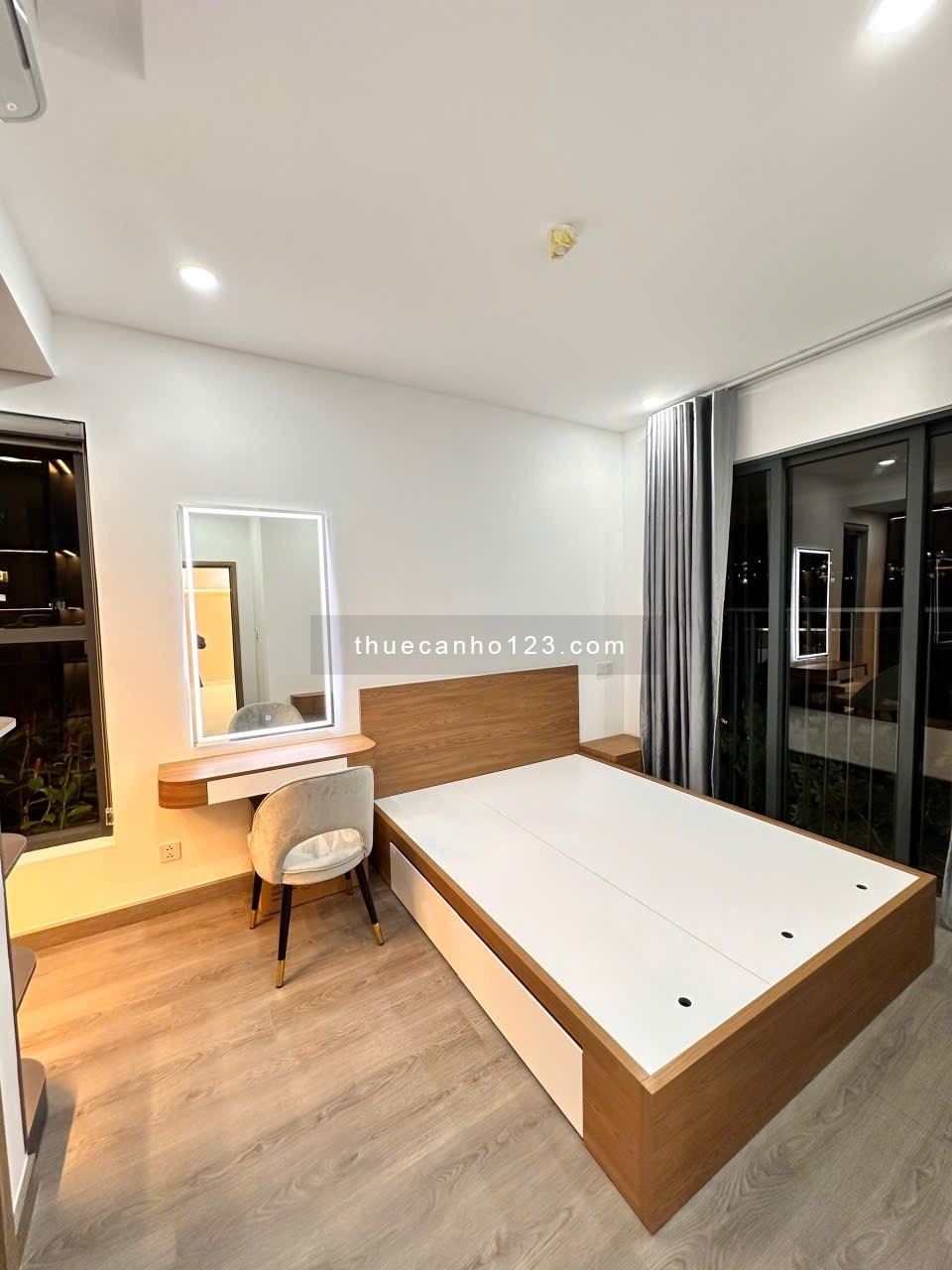 Cho thuê trệt 2PN, 85m2, giá 19tr, bao PQL, full nội thất Diamond Celadon City Q. Tân Phú