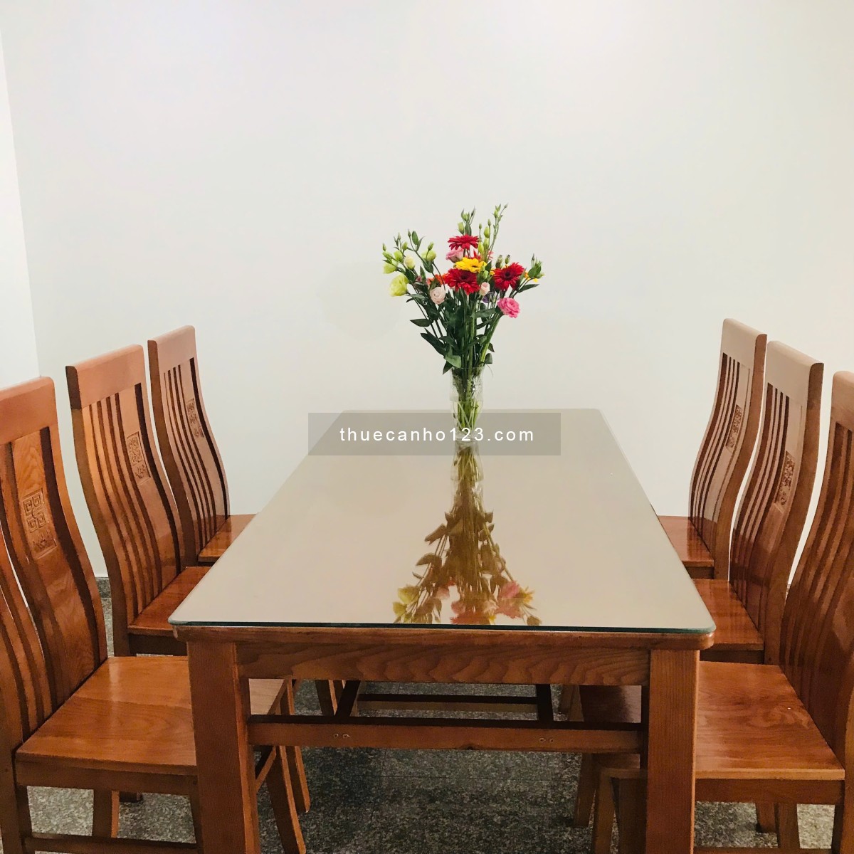 Cho thuê căn hộ 3PN lầu cao 128m2 Quận 7 Hoàng Anh Thanh Bình view q1