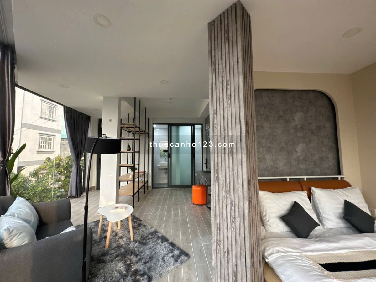 Căn Hộ View Kính Siêu Đẹp – Đầy Đủ Nội Thất – Thang Máy / Hầm Xe – Thuận Tiện Di Chuyển Trung Tâm