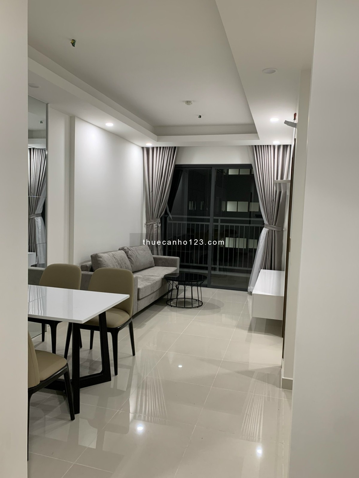 Cho Thuê Căn Hộ Q7 Sài Gòn Riverside, Số 4 Đào Trí – Nhà Đẹp Cao Cấp 66m² – 10,5 Tr – LH 0919860092