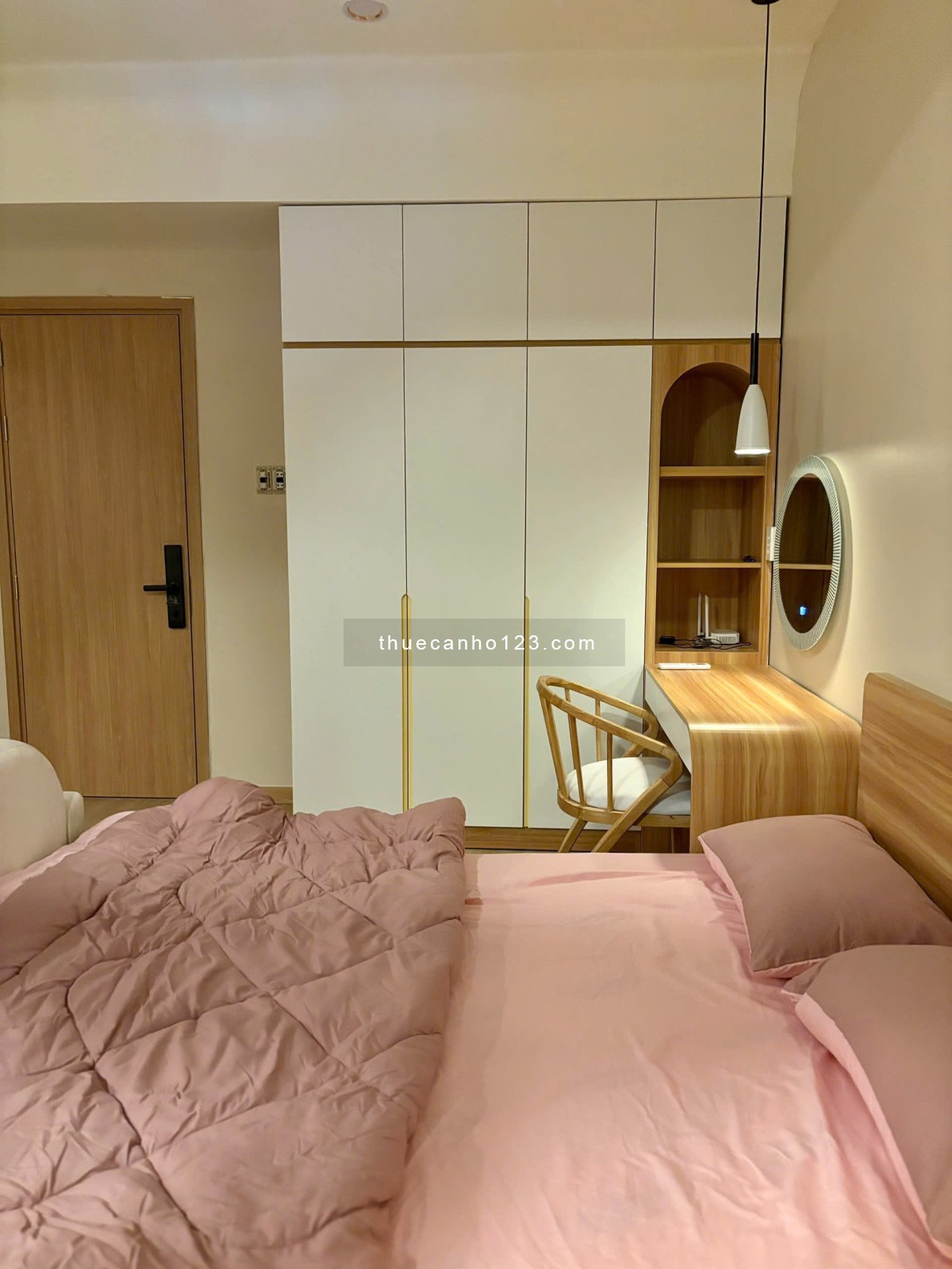 Penthouse 2PN - 2WC - Ban Công Lớn - Ngay Cư Xá Bắc Hải - Công Viên Lê Thị Riêng - Lý Thường Kiệt