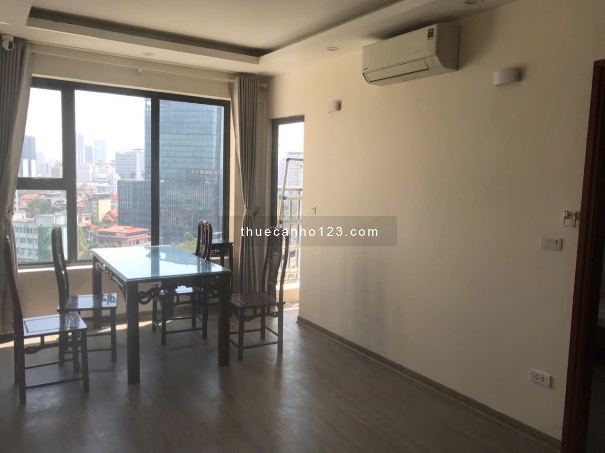 Chính chủ cho thuê căn chung cư Green star tại 234 Phạm Văn Đồng, 2 PN 2 VS đủ thiết bị 11.5tr