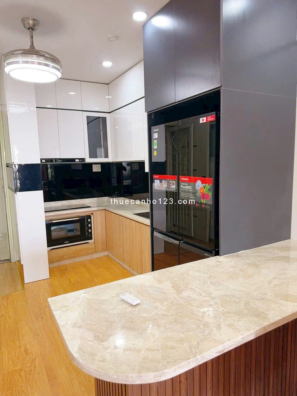 Chung cư Topaz Home Q.12 ngay cầu tham lương 2pn, 2wc, giá 8.5tr/th