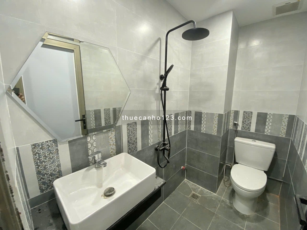 Cho Thuê Căn Hộ Dịch Vụ, Ban Công, Nguyễn Văn Đậu, Quận Bình Thạnh, Gần Phan Xích Long 0901494216