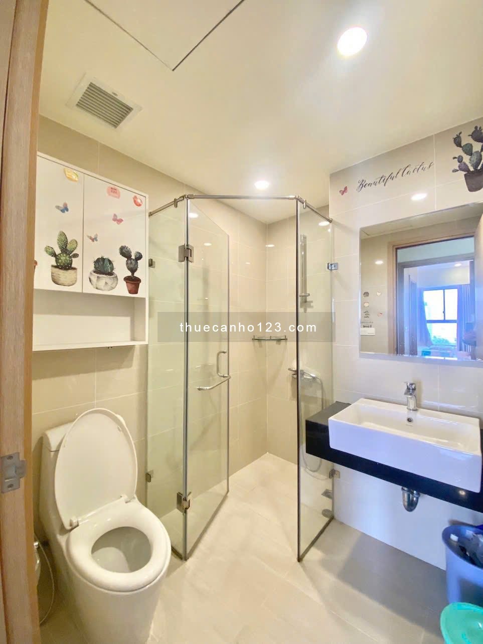 Cho thuê căn hộ Botanica Premier 2pn - Tầng cao view đông mát mẻ - Giá tốt