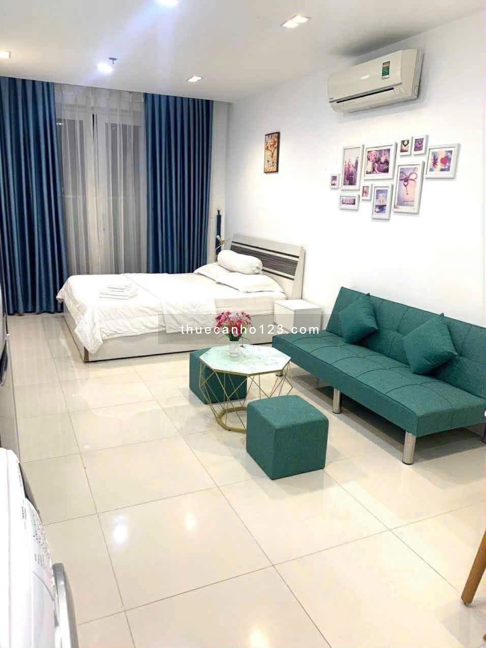 Cho thuê căn hộ 1PN full nội thất tại Sky Center - Ban công rộng thoáng