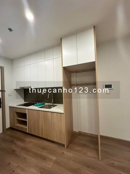 Cho thuê căn studio view hồ 28m2 - toà I2, Imperia Smart City