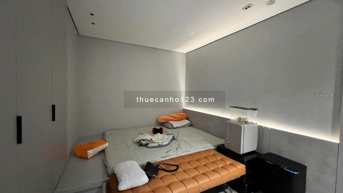 Cho thuê căn hộ 3 phòng ngủ tại R4 - Royal City - 25 triệu/tháng
