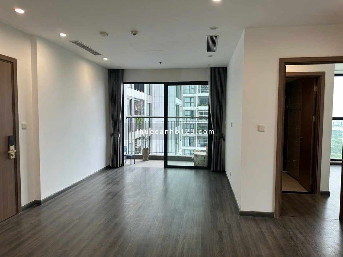 Cho thuê căn hộ Vinhomes Ocean Park - 2 phòng ngủ góc Ruby - toà R1.05
