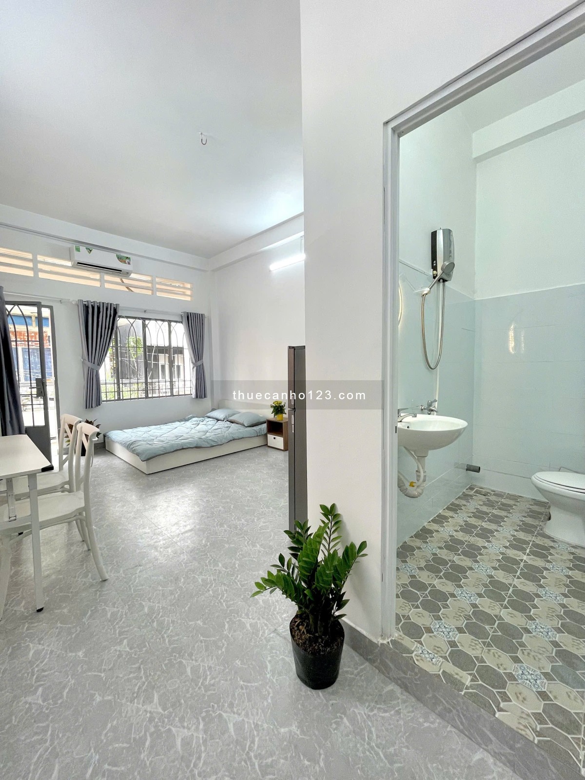 Khai trương căn hộ cực thoáng ngay khu K300 - Chợ Hoàng Hoa Thám