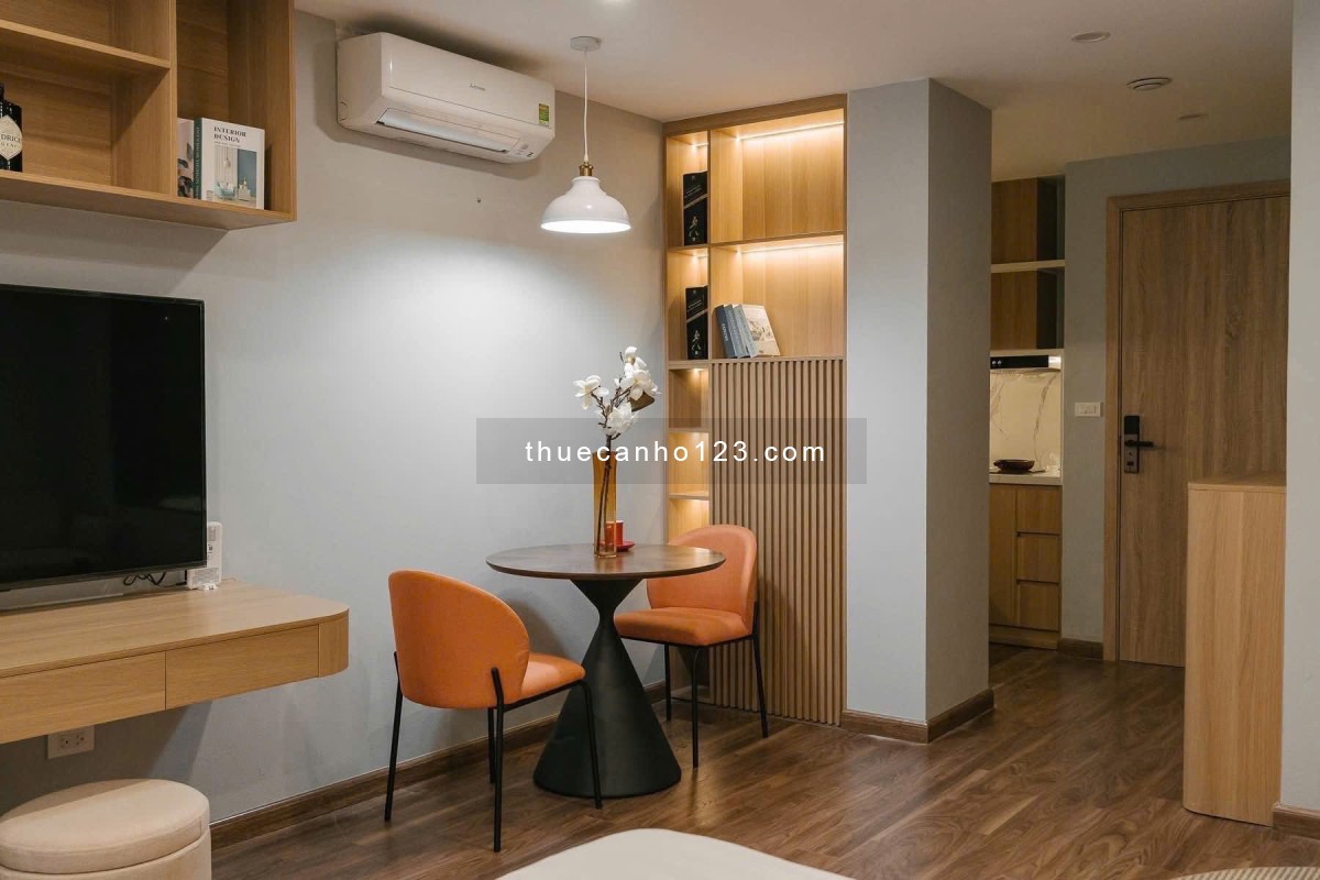 Cho thuê căn hộ 1 phòng ngủ Tân bình Có ban công Full nội thất - Có cửa sổ thoáng -Gần sân bay TSN