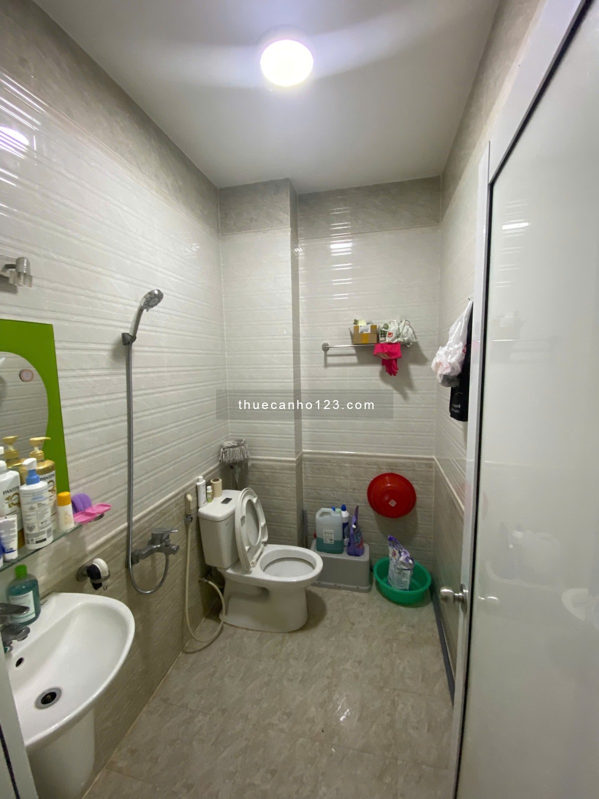 Cho Thuê Studio Ngay Mặt Tiền Cư Xá Trần Quang Diệu Quận 3