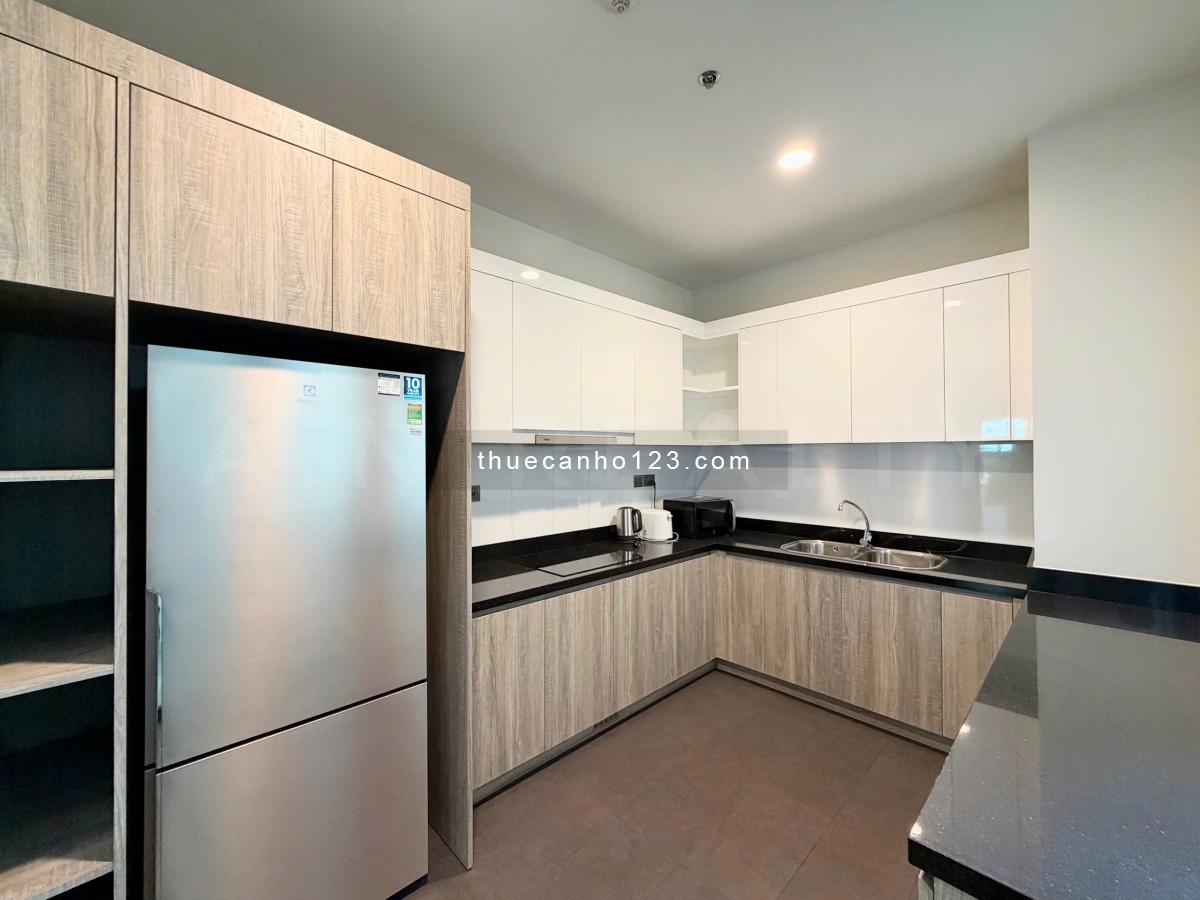 Limited, căn hộ Somerset 4PN 6WC 200m2 tại Feliz En Vista, giá 95 triệu.Nội thất cao cấp, sang trọng