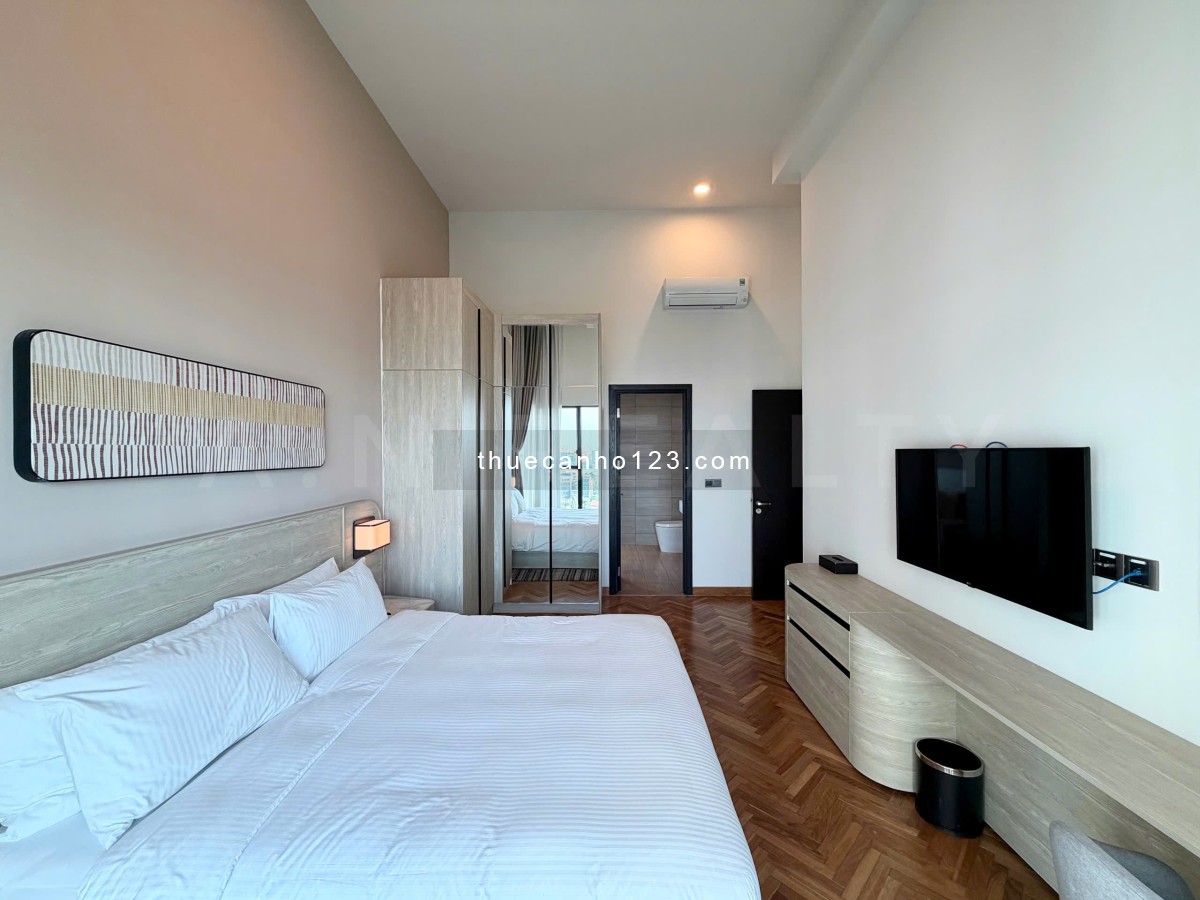 Limited, căn hộ Somerset 4PN 6WC 200m2 tại Feliz En Vista, giá 95 triệu.Nội thất cao cấp, sang trọng