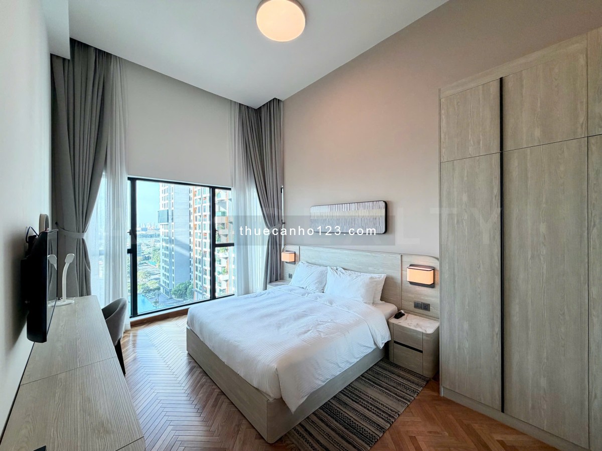 Limited, căn hộ Somerset 4PN 6WC 200m2 tại Feliz En Vista, giá 95 triệu.Nội thất cao cấp, sang trọng