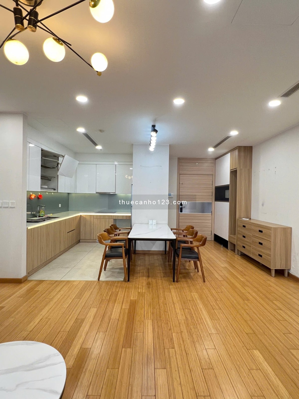 Cho thuê căn hộ 3PN full đồ tại The Zei Mỹ Đình – 107m²