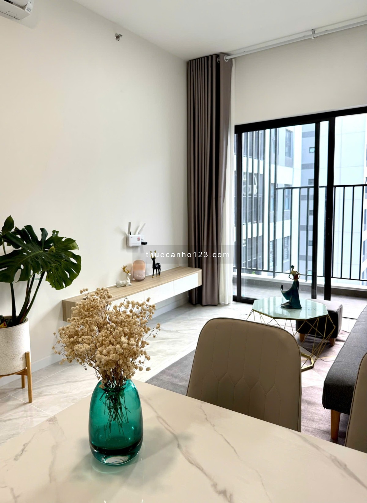 Cho thuê căn hộ 2PN – nội thất cơ bản tại The Privia Khang Điền