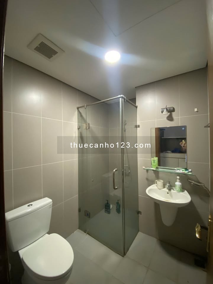 Chính chủ cần cho thuê căn hộ R2 – Goldmark City, vị trí trung tâm Phú Diễn