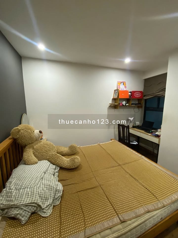 Chính chủ cần cho thuê căn hộ R2 – Goldmark City, vị trí trung tâm Phú Diễn